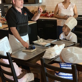 Silvermine Market - "make your own pizza" birthday party - Delis Near Me - New Canaan, Connecticut