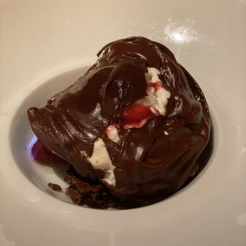Herringbone Waikiki - Chocolate Fireball - Seafood Near Me - Honolulu, Hawaii