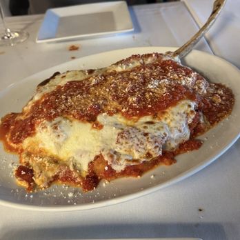 Chef’s Roma Kitchen - veal chop Veal Parmigiana - Italian Near Me - Henderson, Nevada Chef’s Roma Kitchen - veal chop Veal Parmigiana - Italian Near Me - Henderson, Nevada