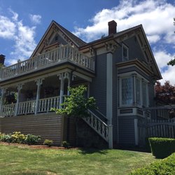 Coolidge House facade from the main street