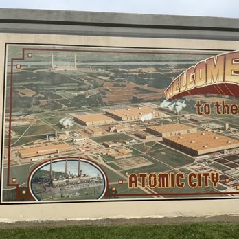 Flood Wall Murals - Landmarks & Historical Buildings Near Me - Paducah, Kentucky