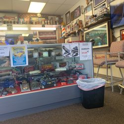 Gold Canyon Barber Shop - View from the waiting room
