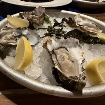 Restaurante Cadaqués Barcelona - Ostras - Mediterranean Near Me - Barcelona, B