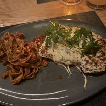 Vinyl Steakhouse - Chicken Parmesan - Steakhouses Near Me - New York, New York Vinyl Steakhouse - Chicken Parmesan - Steakhouses Near Me - New York, New York