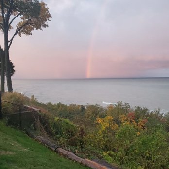 South Cliff Inn - Bed & Breakfast Near Me - St. Joseph, Michigan