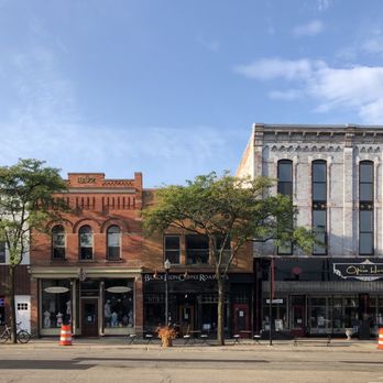 Black Iron Coffee Roasters - Coffee & Tea Near Me - Howell, Michigan