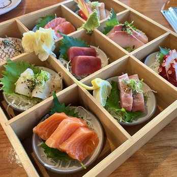 Blue Fish Sushi - Sashimi platter again - Sushi Bars Near Me - Des Moines, Washington