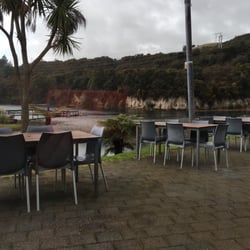 Huka Prawn Park Restaurant