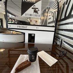 Uptown Espresso - Junction - Vanilla latte and chocolate hazelnut biscotto