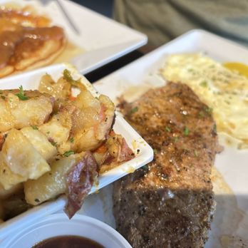 Gochas Breakfast Bar | Cascade - Steak and South Fulton Steak & Eggs - Wine Bars Near Me - Atlanta, Georgia