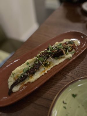 Vida Tapas Y Cocteles by null