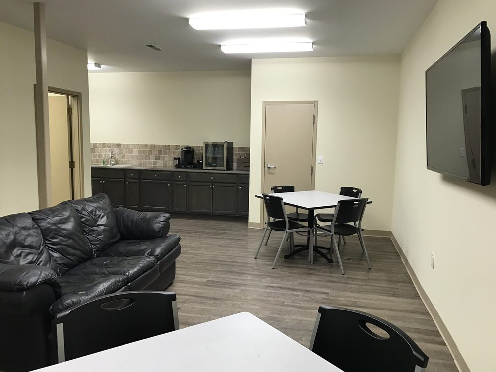 Central Ohio Auto Body Repair Body Shops 7637 Commerce Pl