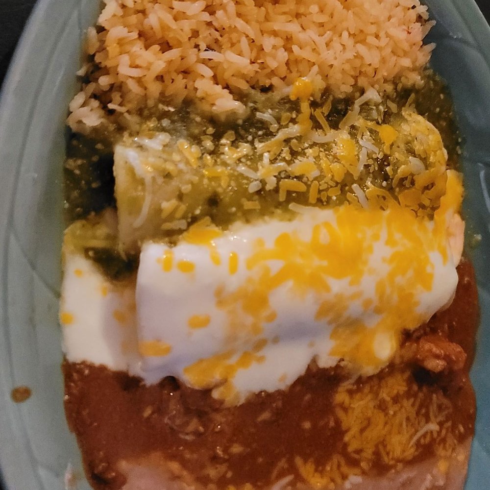 Chelino's Mexican Restaurant - Bandera Mexicana - Mexican Near Me - Yukon, Oklahoma Chelino's Mexican Restaurant - Bandera Mexicana - Mexican Near Me - Yukon, Oklahoma