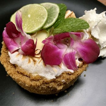 Liberty Kitchen & Oysterette - Key lime pie - New American Near Me - Houston, Texas Liberty Kitchen & Oysterette - Key lime pie - New American Near Me - Houston, Texas