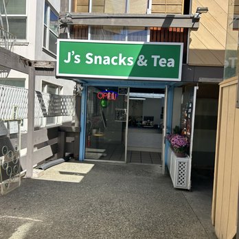 J's Snacks and Tea - Outside signage - Chinese Near Me - Berkeley, California