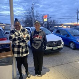 Ladies ordering ice cream in the Queen City