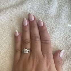Bebes Nails