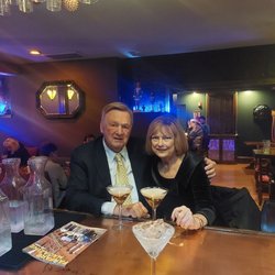 Symphony Hotel Lounge and Jazz Bar - It's Chocolate Martini time!
