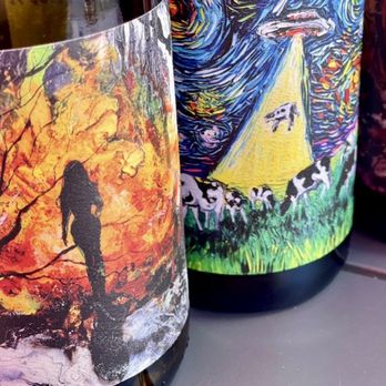 Absolution Cellars - Artwork by Aja Trier - Wine Tasting Room Near Me - Morro Bay, California
