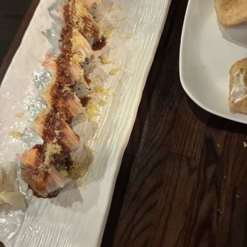 Sushi UNI - Spicy roll - Sushi Bars Near Me - Lenexa, Kansas Sushi UNI - Spicy roll - Sushi Bars Near Me - Lenexa, Kansas