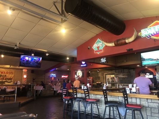 Hayward's Pit Bar B Que & Catering by null