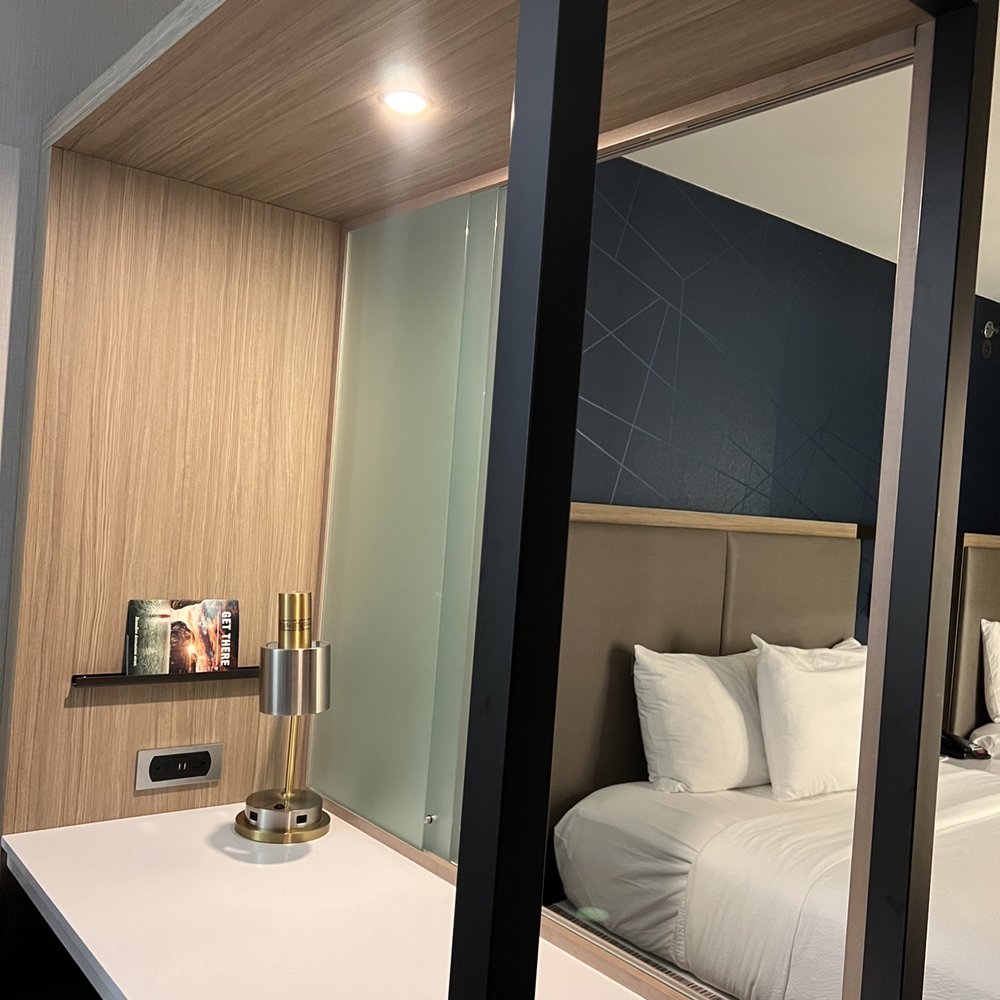SpringHill Suites by Marriott Kansas City Airport - Desk - Hotels Near Me - Kansas City, Missouri SpringHill Suites by Marriott Kansas City Airport - Desk - Hotels Near Me - Kansas City, Missouri