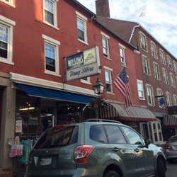 Drug Store Wilson's