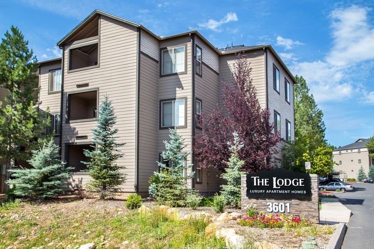 THE LODGE LUXURY APARTMENT HOMES Updated September 2024 11 Reviews