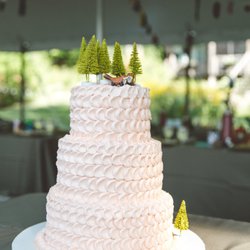Sticky Fingers - Gorgeous, delicious cake made for our wedding 9/4/16