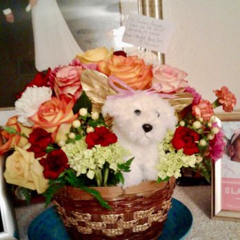 Annie Wedding Design - Angel Wing Dog Memorial Arrangement - Florists Near Me - Margate, Florida