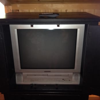 Colonial Inn - Yep, there's a TV in Barn 205 - Hotels Near Me - Galloway, New Jersey