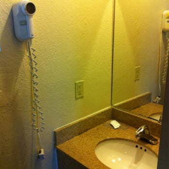 Sand Castle Inn - Hotels Near Me - Seaside, California Sand Castle Inn - Hotels Near Me - Seaside, California
