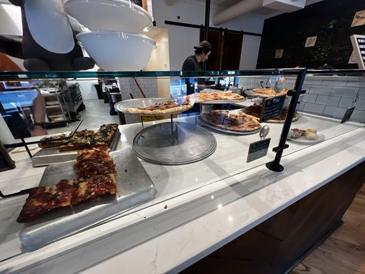 DeSalvo's Pizza by null