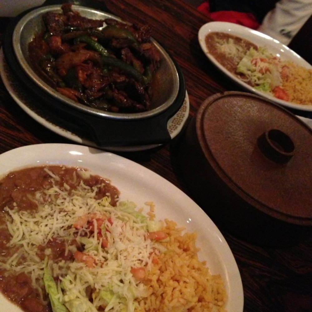 Abel's Cantina - Steak fajitas! You should smell them. Delish. - Pizza Near Me - Grayslake, Illinois Abel's Cantina - Steak fajitas! You should smell them. Delish. - Pizza Near Me - Grayslake, Illinois