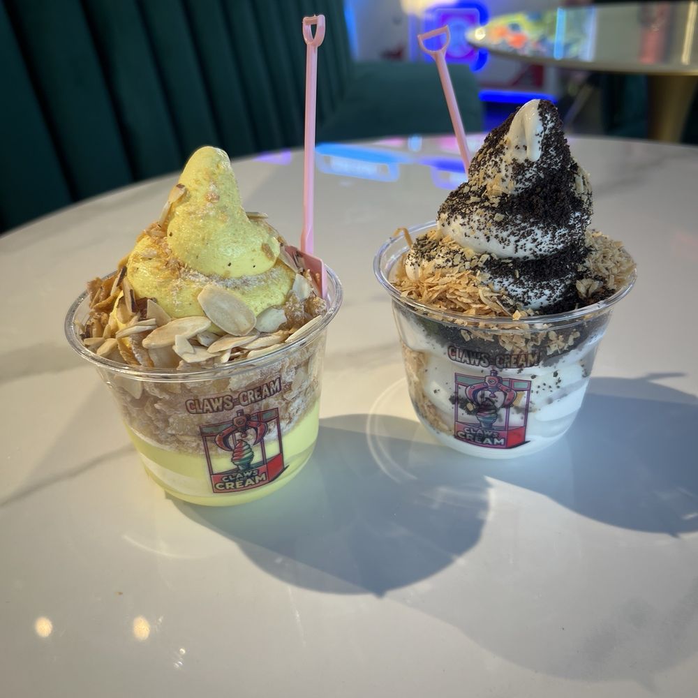 Claws and Cream - Durian and vanilla (toppings are free) - Coffee & Tea Near Me - Garden Grove, California Claws and Cream - Durian and vanilla (toppings are free) - Coffee & Tea Near Me - Garden Grove, California