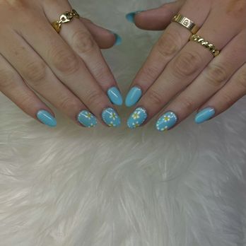 Evalash and Nail Lounge - Nail Salons Near Me - Bethesda, Maryland