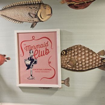 Garbo’s - Fun bathroom decor - Seafood Near Me - Austin, Texas