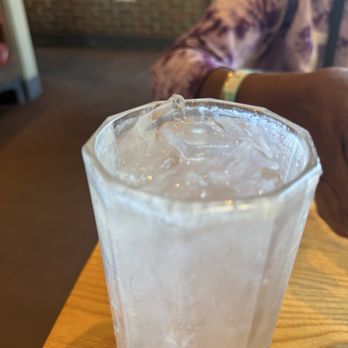 Chili's - Cups were nasty. - American Near Me - Corona, California