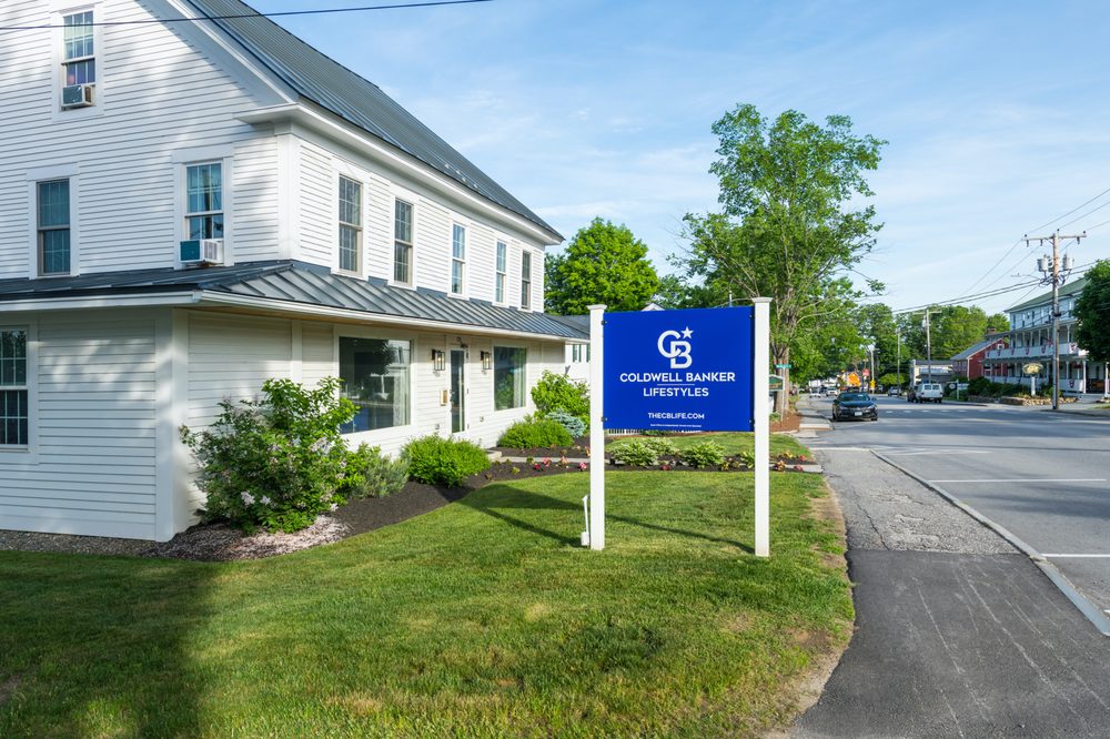 COLDWELL BANKER LIFESTYLES Updated June 2024 Request Information