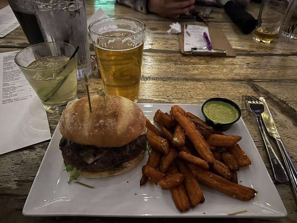 THE POINT PATIO BAR & BISTRO Updated August 2024 481 Photos & 460