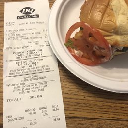 Thanks for the Tomato . Will not be eating here again. I can't stand tomatoes on my burgers, hence that's why I ordered NO TOMATOES!! Thanks for the Tomato . Will not be eating here again. I can't stand tomatoes on my burgers, hence that's why I ordered NO TOMATOES!!