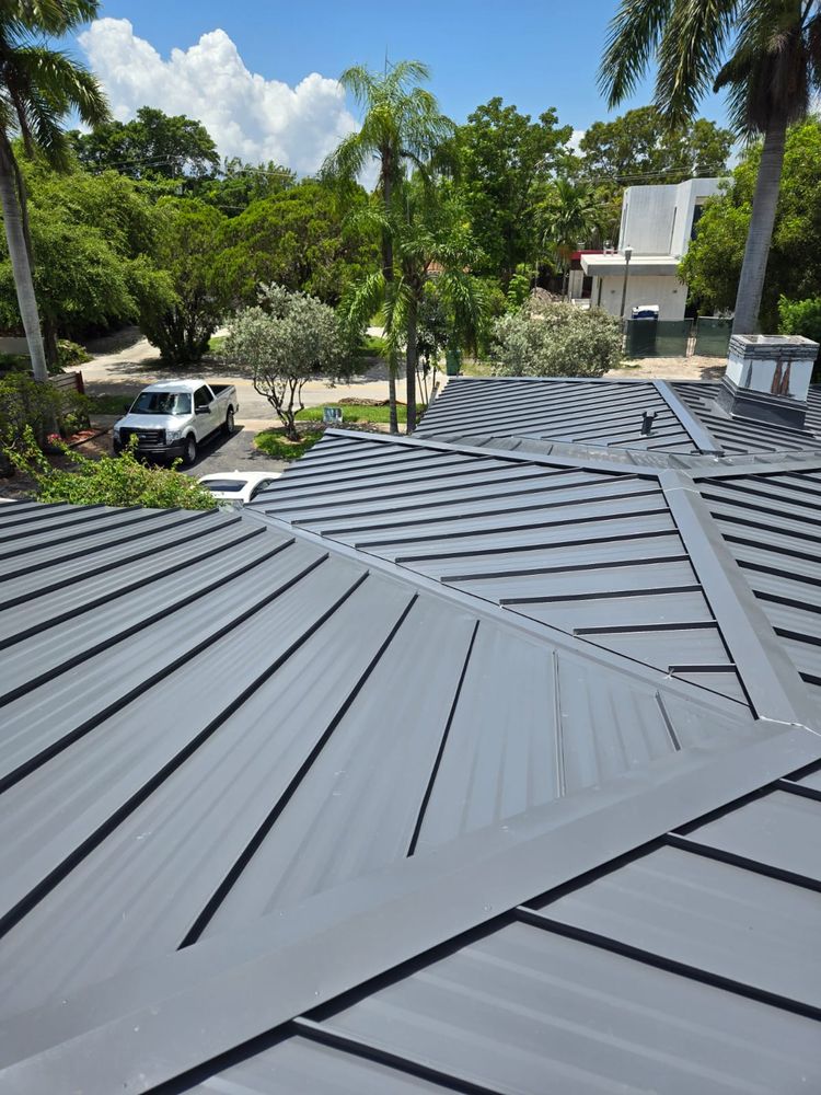 Slide of Kingsman Roofing