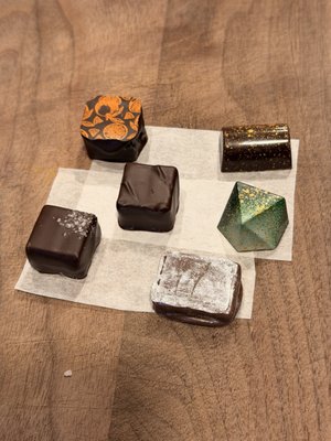 Araya Artisan Chocolate by null