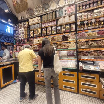 Grand Bazaar - Shopping Passages Near Me - Istanbul, 34 Grand Bazaar - Shopping Passages Near Me - Istanbul, 34