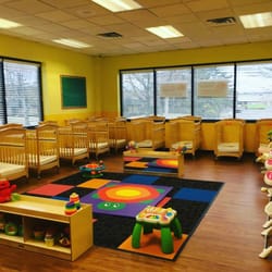 Square One Kids Academy - Yellow Duckling Room (Infants: 6 weeks to 12 months)