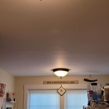 Paul Eklund Electrician - Matching light fixtures to replace older outdated ones in kitchen. - Electricians Near Me - Weymouth, Massachusetts Paul Eklund Electrician - Matching light fixtures to replace older outdated ones in kitchen. - Electricians Near Me - Weymouth, Massachusetts