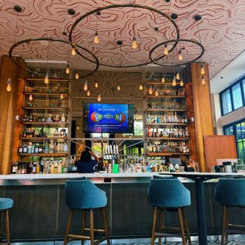 Mesler Kitchen Bar Lounge - New American Near Me - Chicago, Illinois