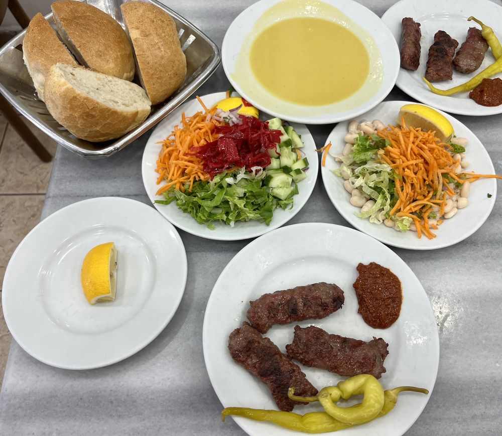 Tarihi Sultanahmet Köftecisi Selim Usta