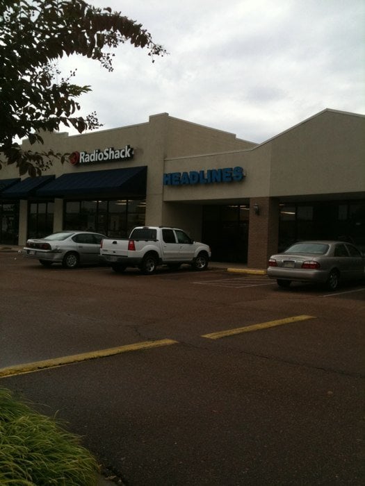 HEADLINES HAIR SALON Updated September 2024 114 Northwest Plz