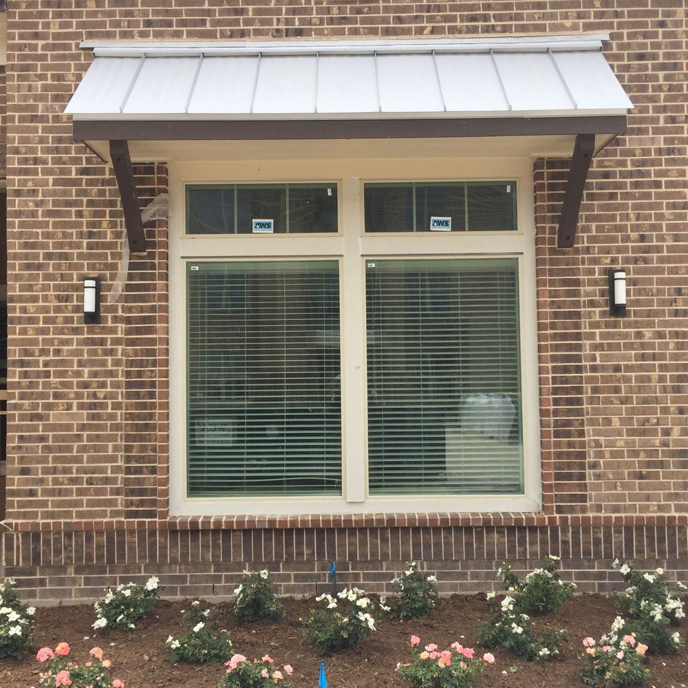 Slide of Strata Roofing and Construction